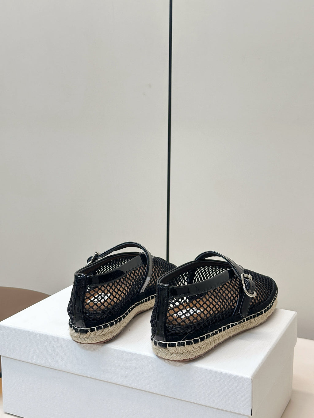 26S ESPADRILLES IN BLACK SOFT PATENT LEATHER AND MESH