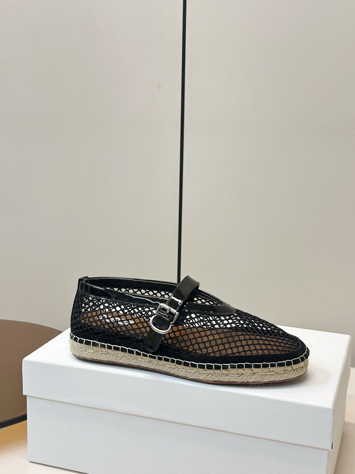 26S ESPADRILLES IN BLACK SOFT PATENT LEATHER AND MESH